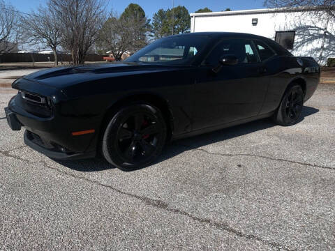 2022 Dodge Challenger SXT