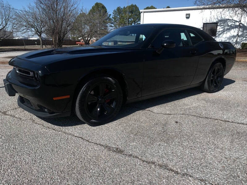 2022 Dodge Challenger SXT
