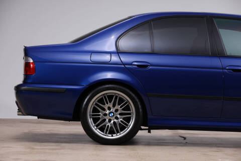 2002 BMW M5