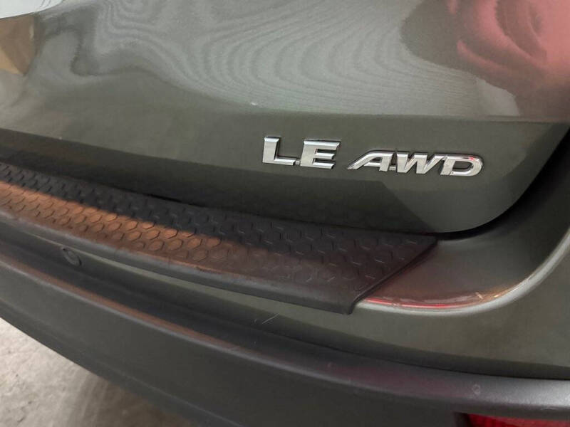 2017 Toyota Highlander LE