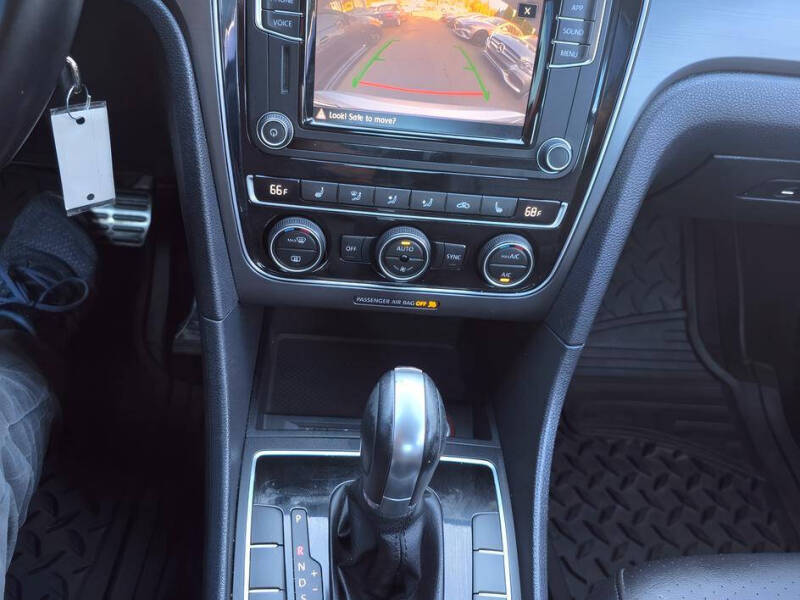2018 Volkswagen Passat