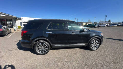 2017 Ford Explorer Platinum
