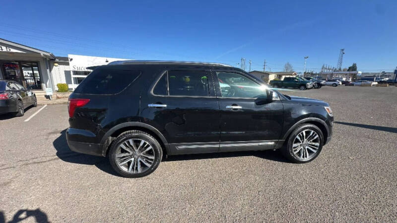2017 Ford Explorer Platinum