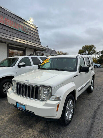 2008 Jeep Liberty for sale at VELAZQUEZ AUTO SALES in Aurora IL