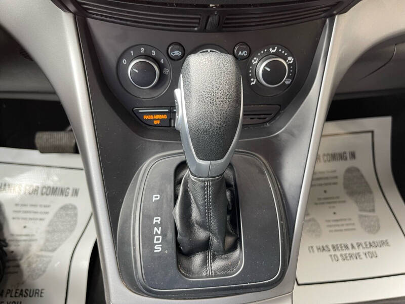 2016 Ford Escape SE