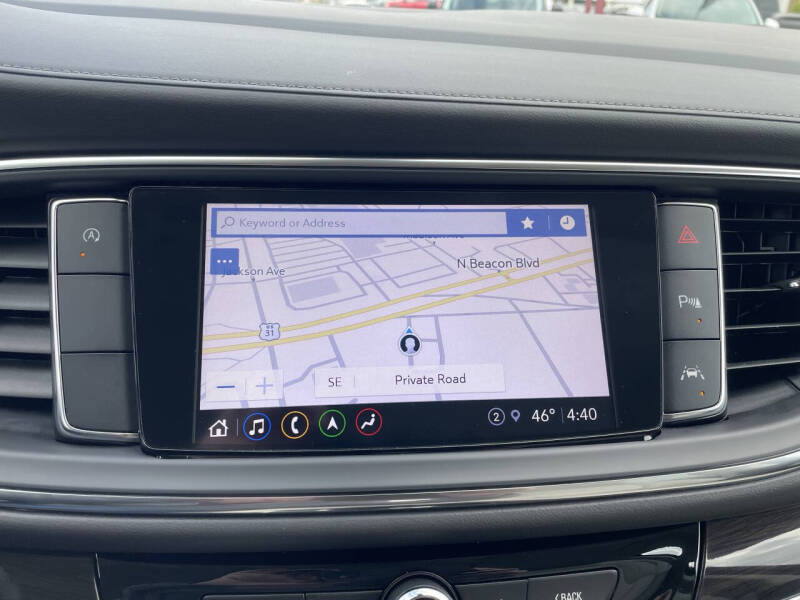 2024 Buick Enclave Essence