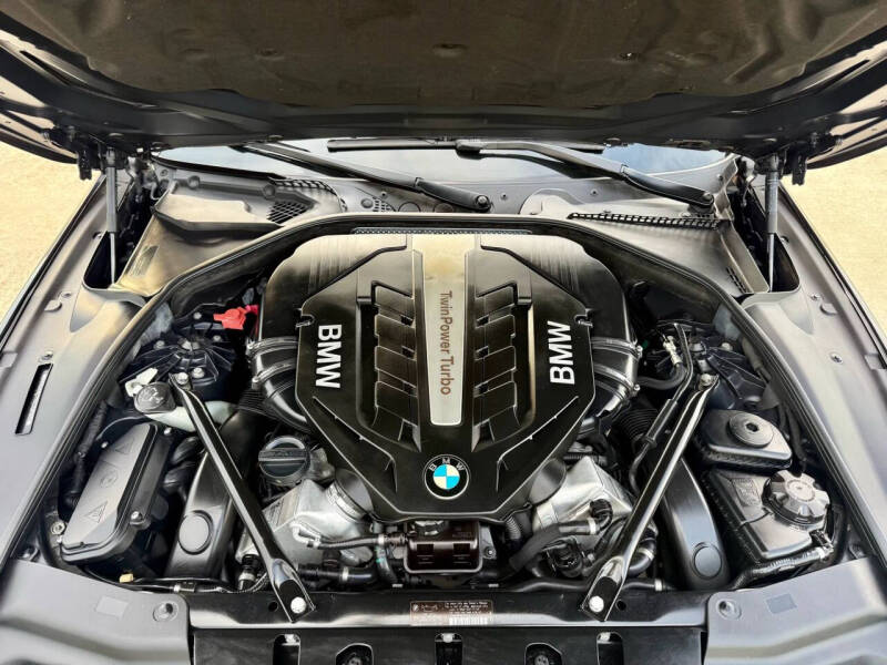 2012 BMW 6 Series 650i