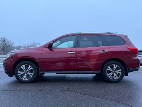 2017 Nissan Pathfinder SV