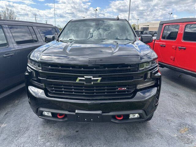 Used 2019 Chevrolet Silverado 1500 LT Trail Boss with VIN 3GCPYFED8KG227862 for sale in Springfield, TN
