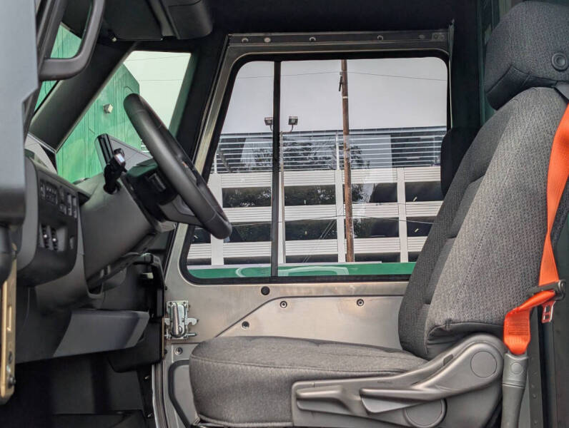 2025 Chevrolet BrightDrop 400