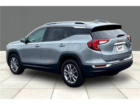 2024 GMC Terrain SLT