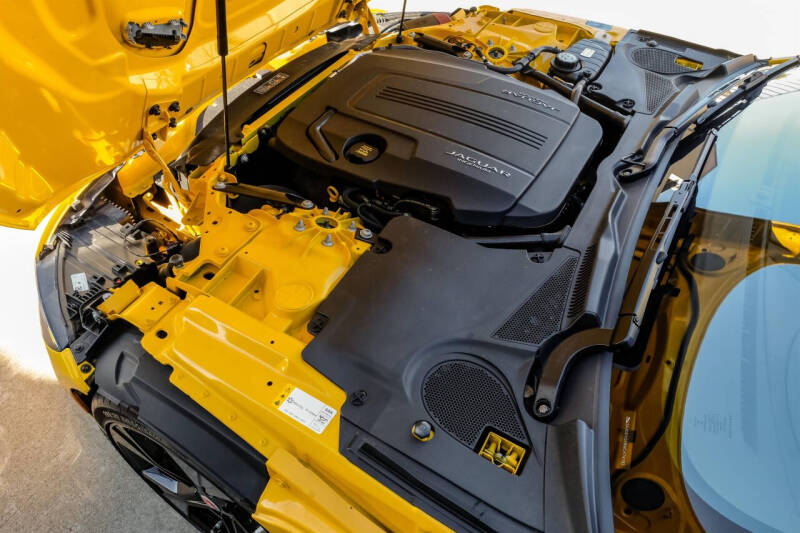 2021 Jaguar F-TYPE P300