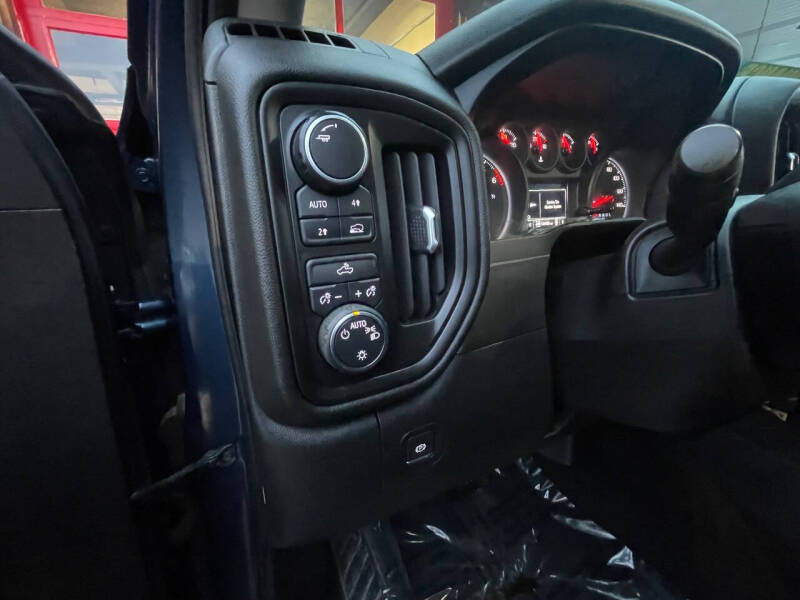 2019 Chevrolet Silverado 1500 Custom