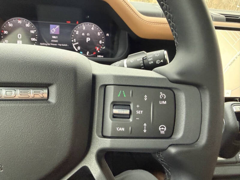 2024 Land Rover Defender 130 P400 X-Dynamic SE