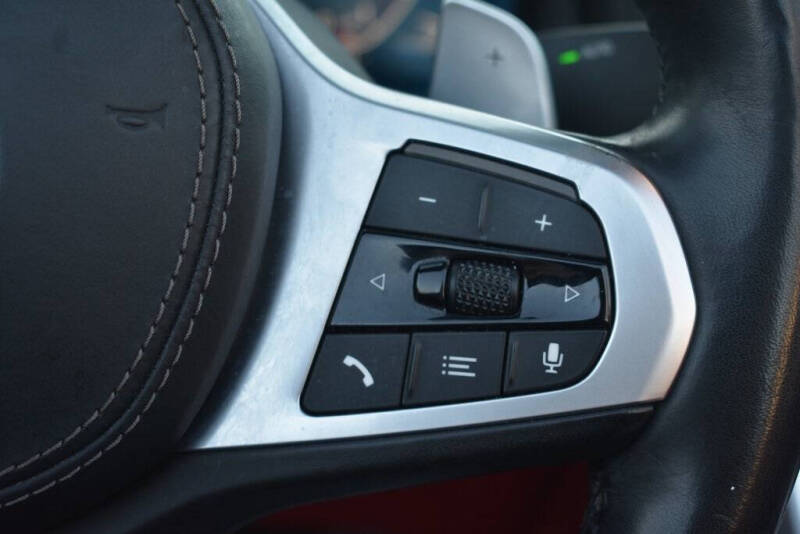 2022 BMW 8 Series 840i