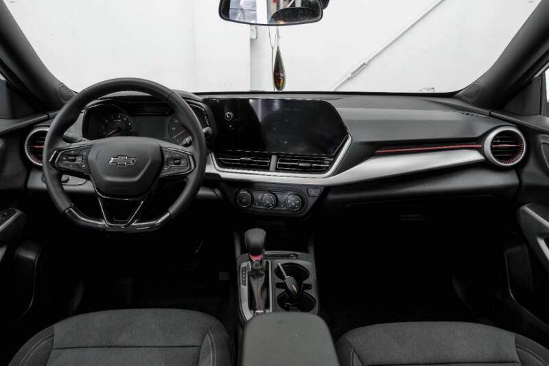 2024 Chevrolet Trax RS