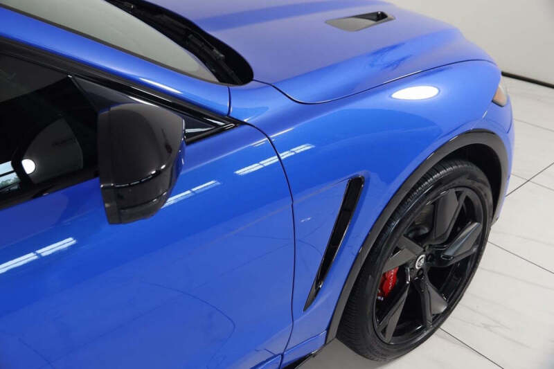 2024 Jaguar F-PACE SVR