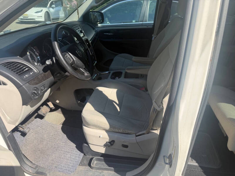 2012 Dodge Grand Caravan SXT