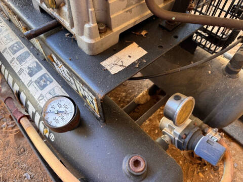 Central Pneumatic Air Compressor