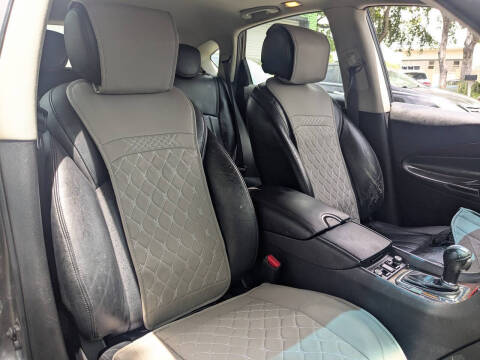 2013 Infiniti EX37 Journey