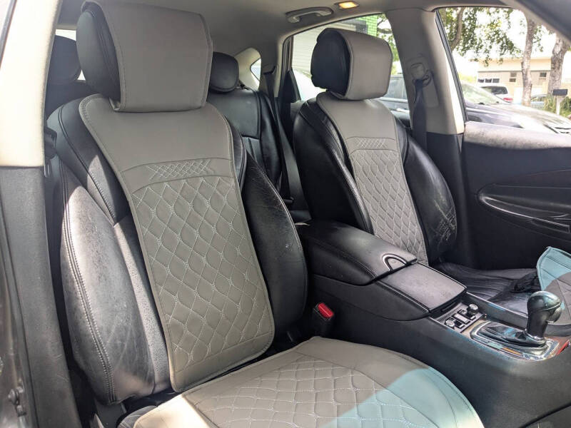 2013 Infiniti EX37 Journey
