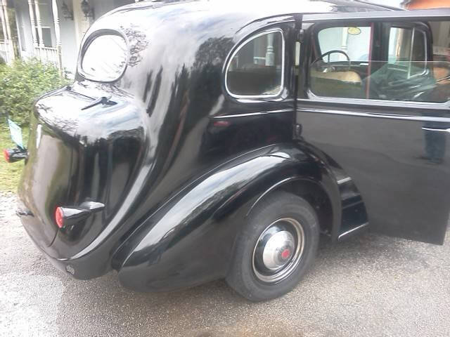 1937 Packard Super 8