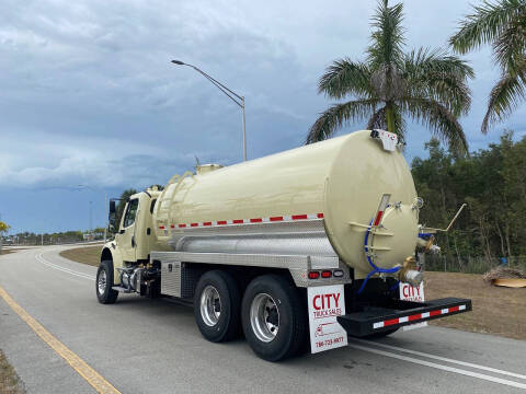 2018 Freightliner M2 106