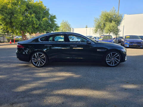 2022 Jaguar XF P250 SE