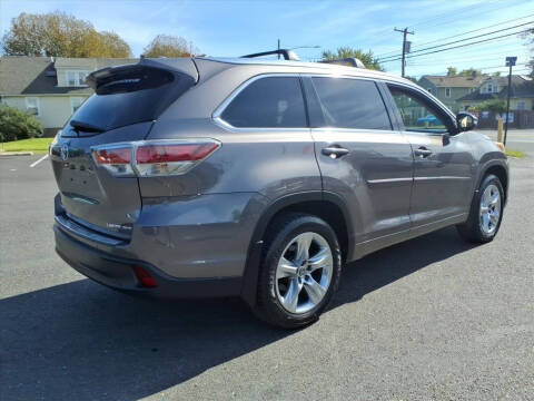2016 Toyota Highlander