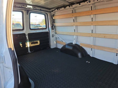 2024 GMC Savana 2500