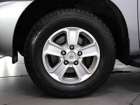 2019 Toyota Sequoia SR5