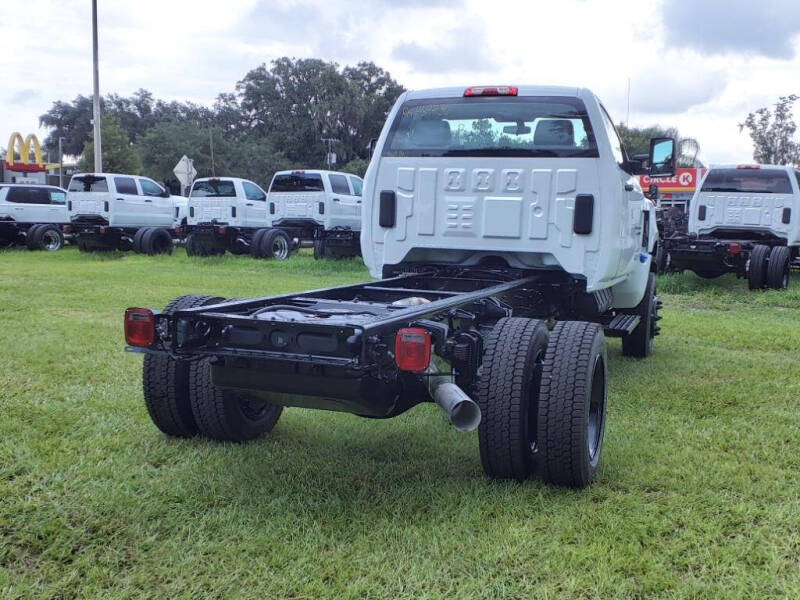2024 Chevrolet Silverado MD