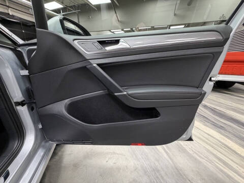 2017 Volkswagen Golf Alltrack