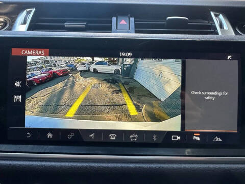 2022 Land Rover Range Rover Sport HSE Silver Edition