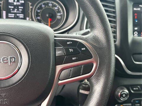 2019 Jeep Cherokee Latitude