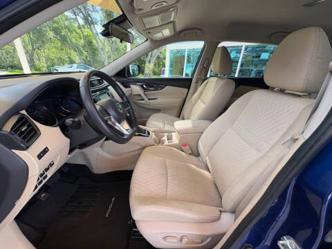 2020 Nissan Rogue