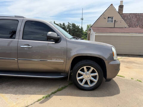 2011 GMC Yukon Denali