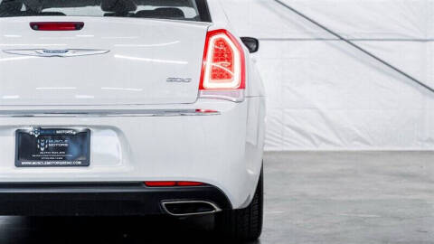 2022 Chrysler 300 Touring