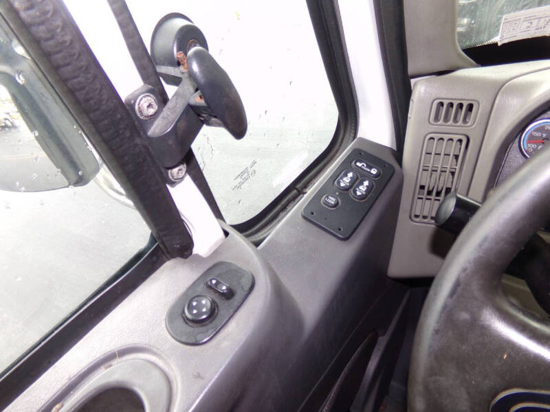 2011 International DuraStar 4400