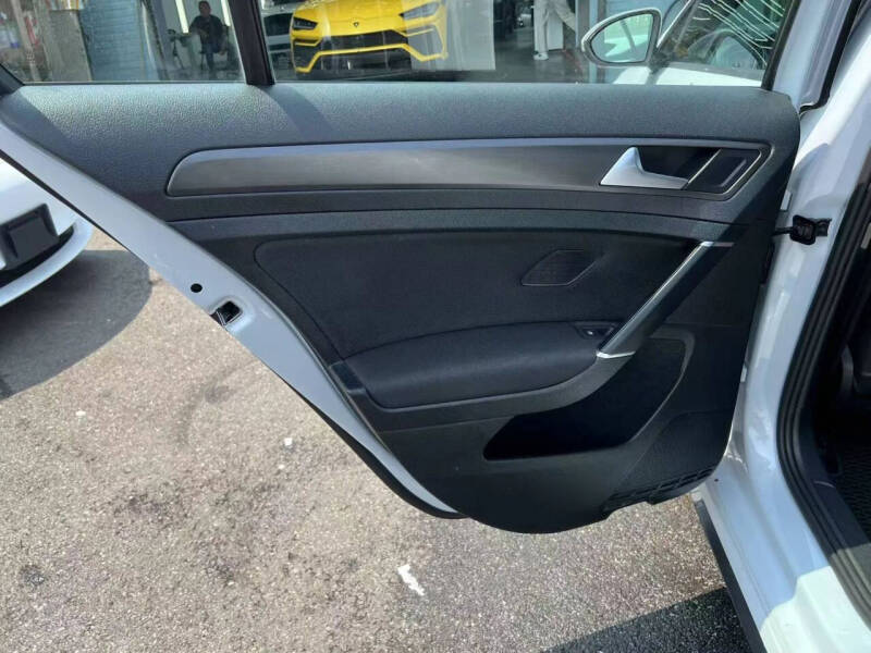 2018 Volkswagen Golf GTI