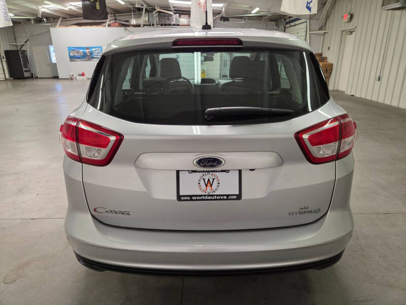 2017 Ford C-MAX Hybrid SE