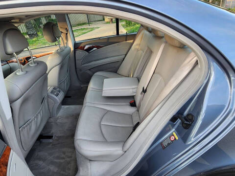 2005 Mercedes-Benz E-Class E 320