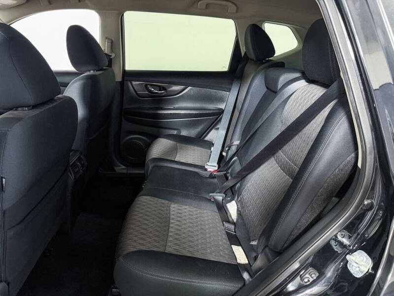 2019 Nissan Rogue S