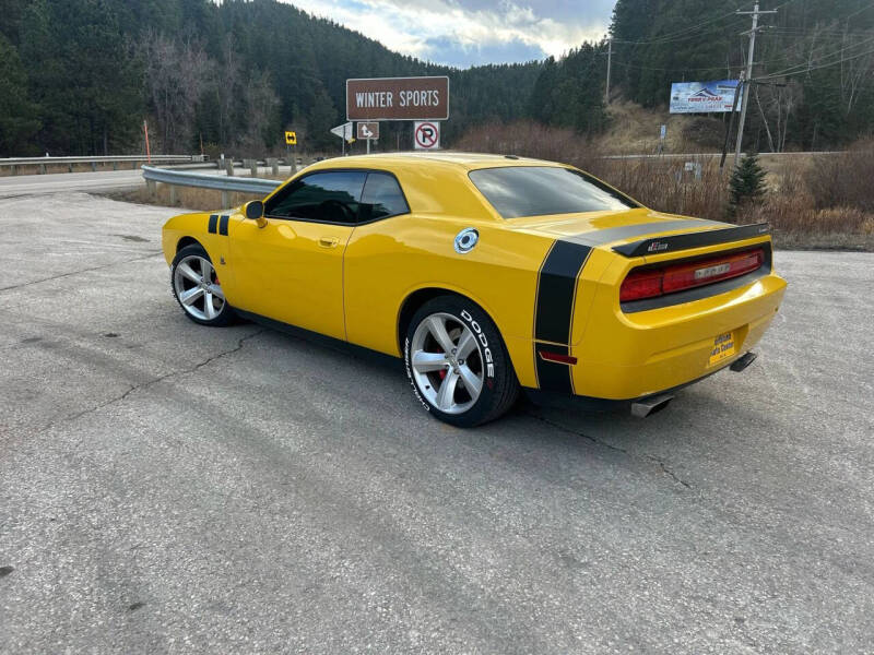 2010 Dodge Challenger SRT8
