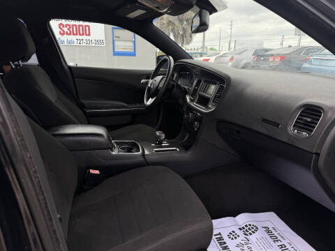 2013 Dodge Charger SE