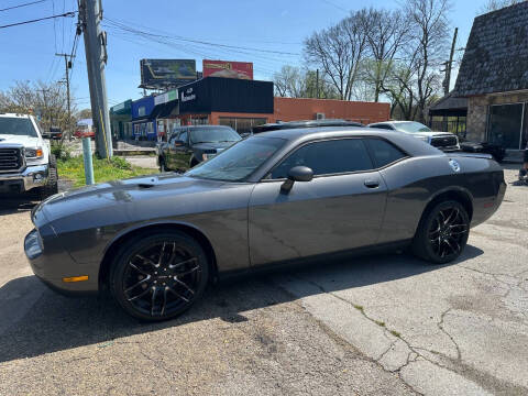 2013 Dodge Challenger SXT