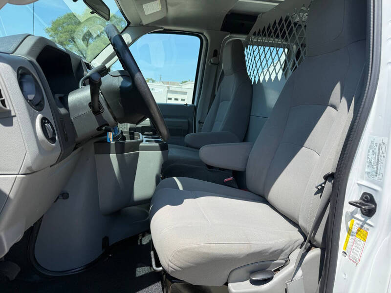 2014 Ford E-Series