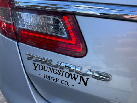 2013 Ford Taurus SEL