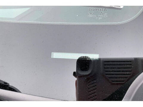 2024 Toyota Sequoia Capstone