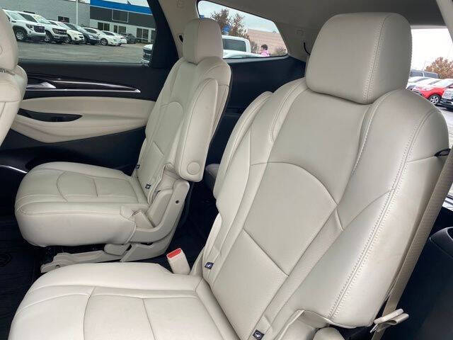 2024 Buick Enclave Essence